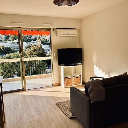 Juan Estivaliere Apartamento *